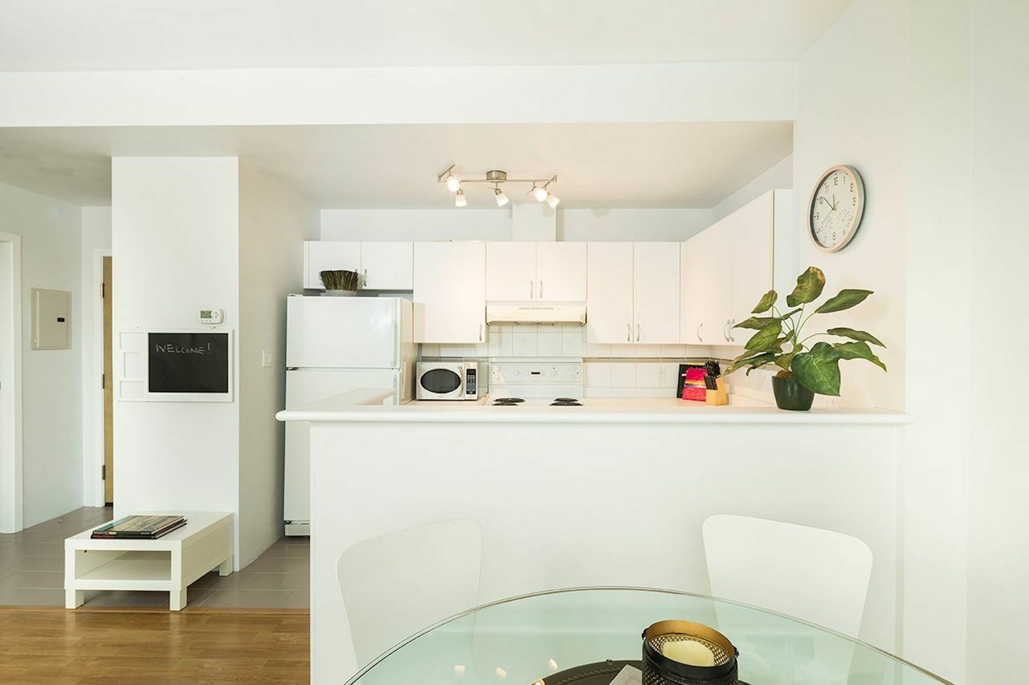 Central 1Br In Downtown Vancouver By Sonder Ξενοδοχείο Εξωτερικό φωτογραφία