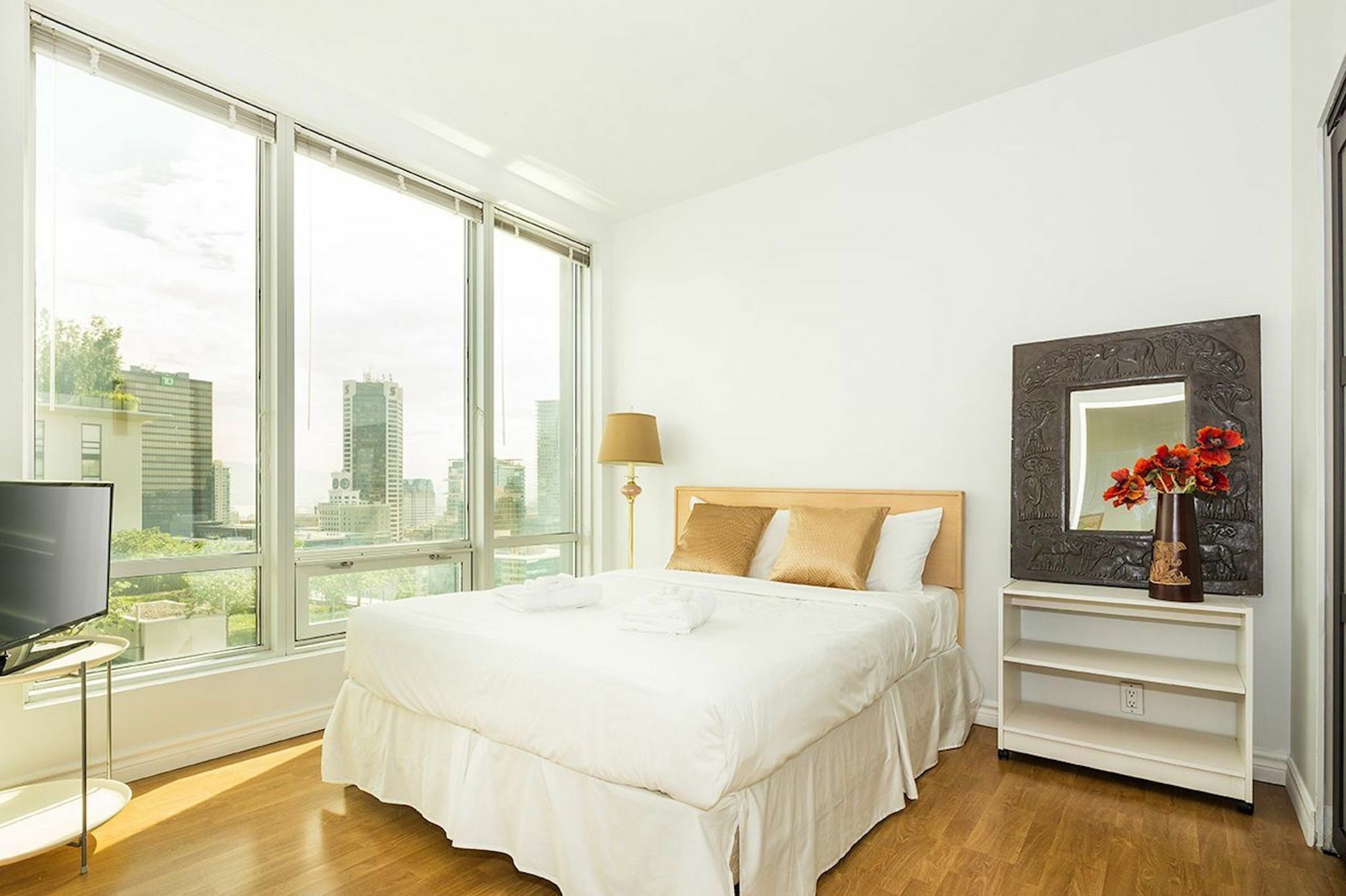 Central 1Br In Downtown Vancouver By Sonder Ξενοδοχείο Εξωτερικό φωτογραφία